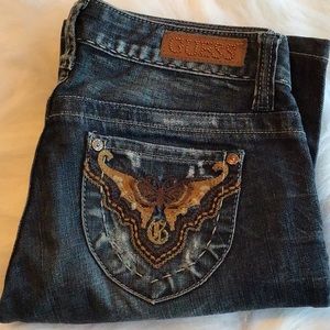 28 inch inseam Guess stretch